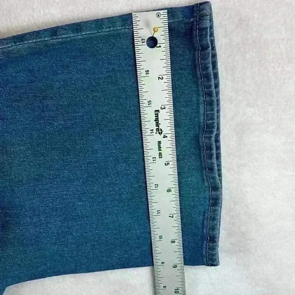 GAP Denim Women’s Jeans Size 12/31L Med Wash Boot Cut 10 1/2” Rise - Picture 11 of 11